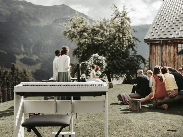 Le mariage de Alex et Claire à Le Reposoir, Haute-Savoie 18