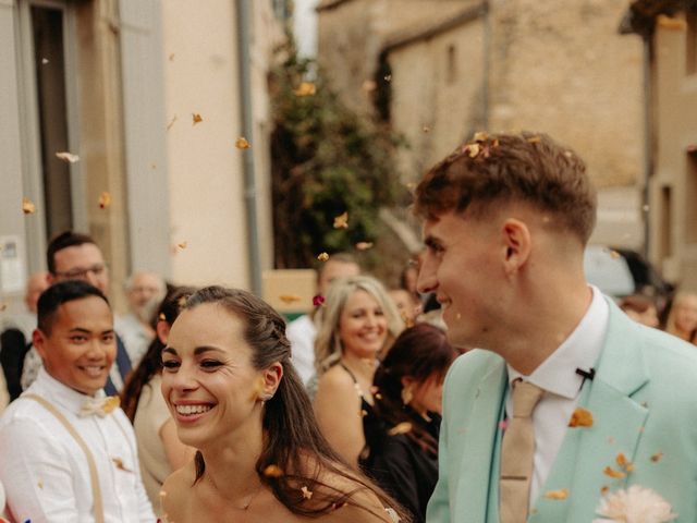 Le mariage de Loic et Marina à Puyméras, Vaucluse 7