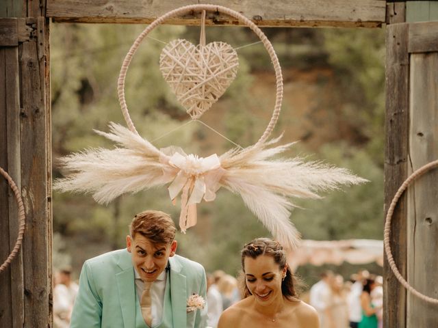 Le mariage de Loic et Marina à Puyméras, Vaucluse 30