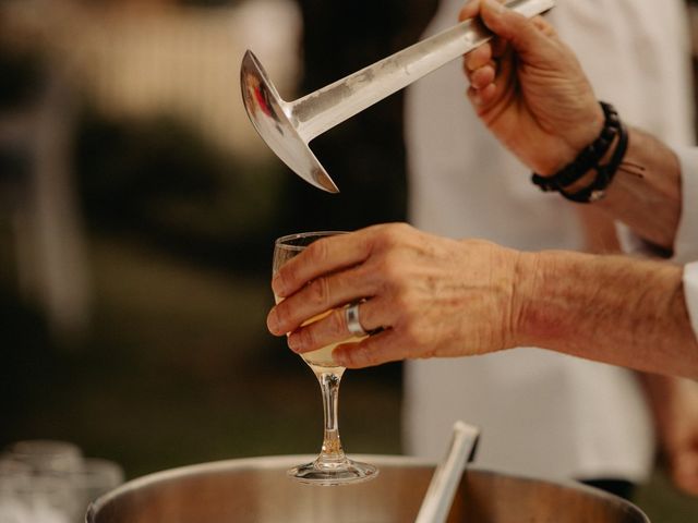 Le mariage de Loic et Marina à Puyméras, Vaucluse 32