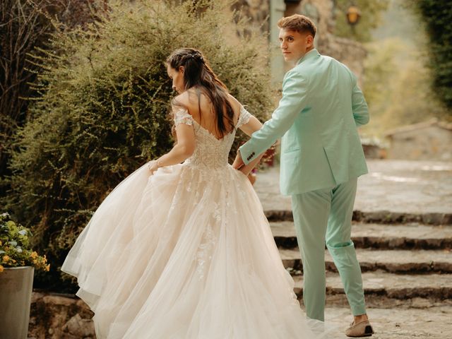 Le mariage de Loic et Marina à Puyméras, Vaucluse 33
