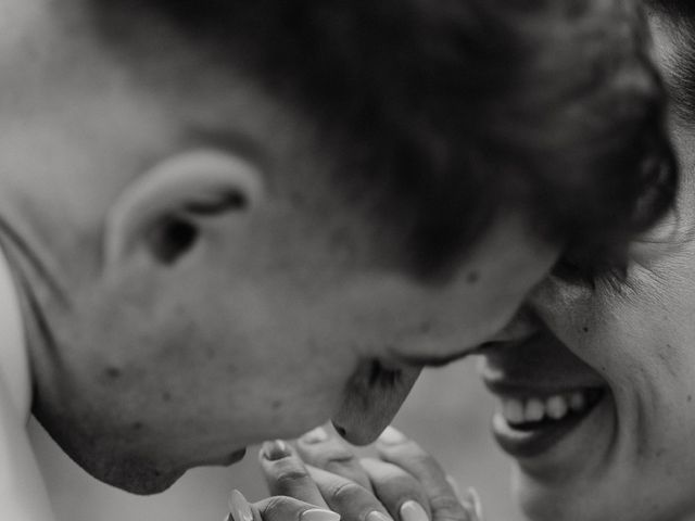 Le mariage de Loic et Marina à Puyméras, Vaucluse 34