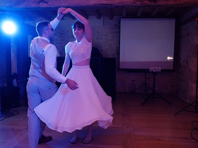 Le mariage de Alexandre et Camille à Miradoux, Gers 50