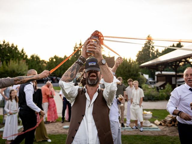 Le mariage de Benjamin et Stéphanie à Quesmy, Oise 13