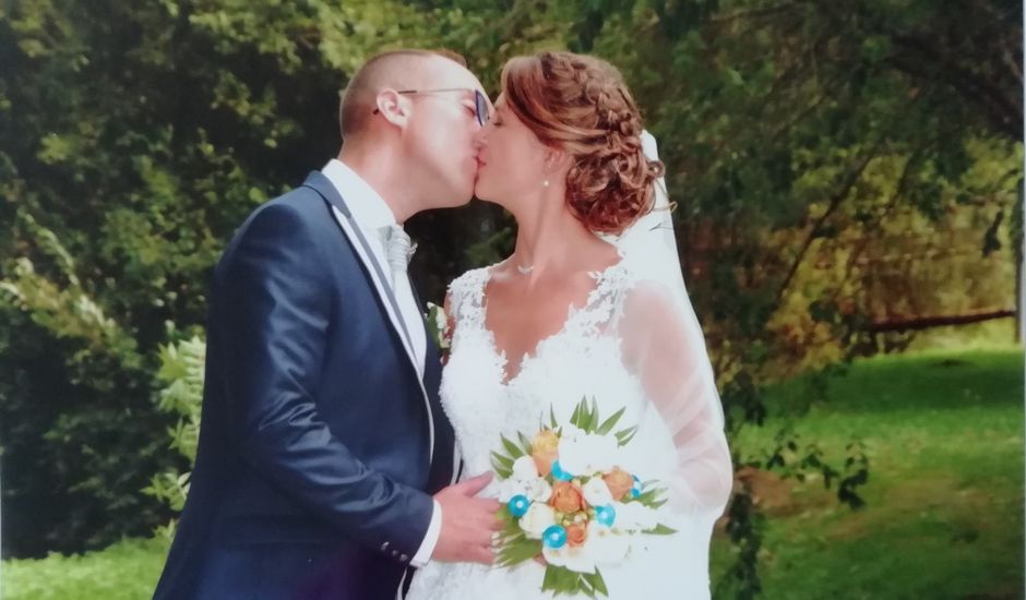 Le mariage de Kevin et Cornelia à Plumergat, Morbihan
