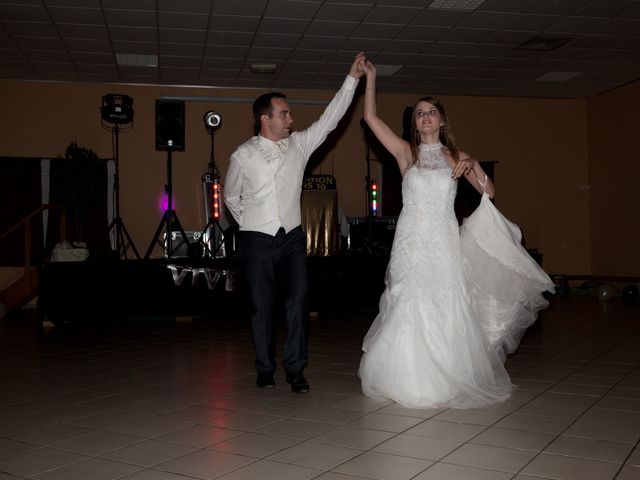 Le mariage de Jérémy et Céline à Veckring, Moselle 37