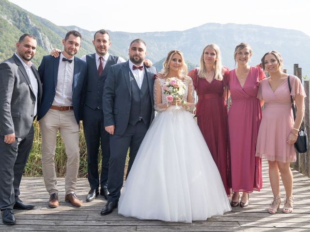 Le mariage de Jorick et Fanny à Montferrat, Isère 30