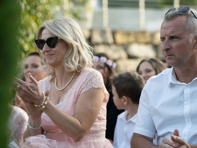 Le mariage de Jorick et Fanny à Montferrat, Isère 33