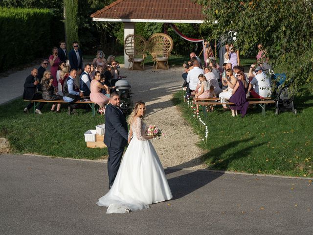 Le mariage de Jorick et Fanny à Montferrat, Isère 35