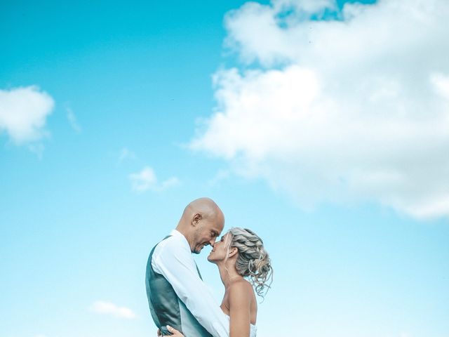 Le mariage de Loic et Carine à Clermont-Ferrand, Puy-de-Dôme 10