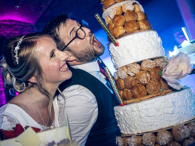 Le mariage de Thibaud et Marie à Artres, Nord 82