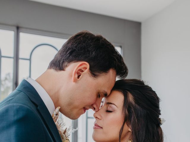 Le mariage de Pierre-Louise et Mélanie à Lignan-de-Bordeaux, Gironde 36