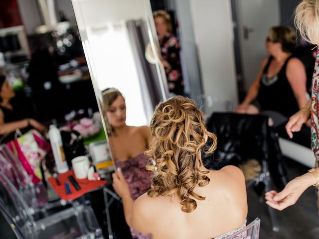 Le mariage de Julien et Laura à Bordeaux, Gironde 16