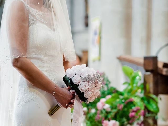 Le mariage de Julien et Laura à Bordeaux, Gironde 63