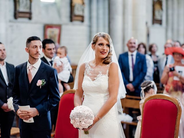 Le mariage de Julien et Laura à Bordeaux, Gironde 95