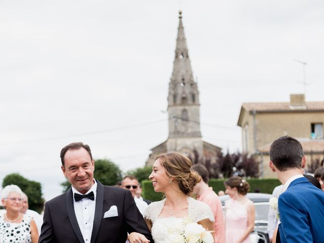 Le mariage de Jean-Nicolas et Virginie à Verdelais, Gironde 18