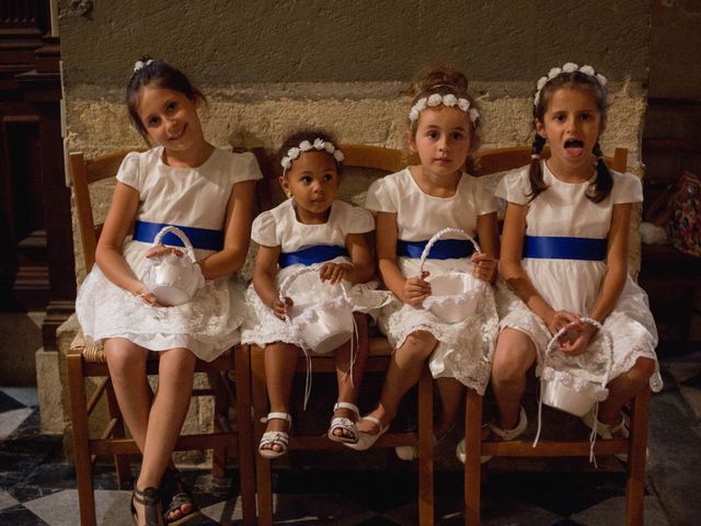 Le mariage de Jean-Nicolas et Virginie à Verdelais, Gironde 44