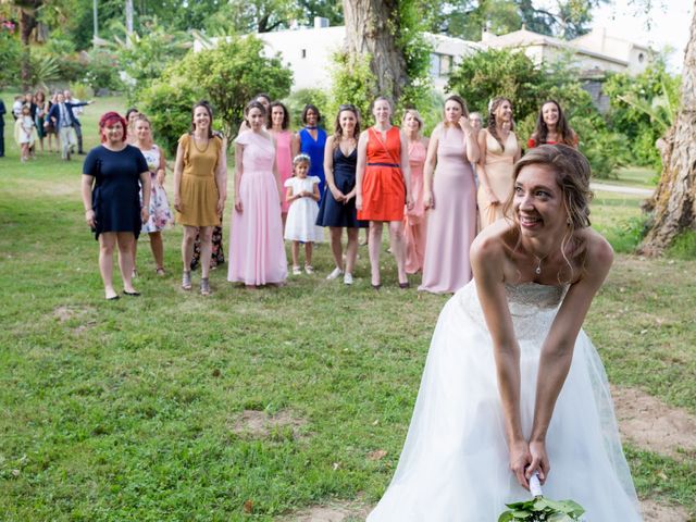 Le mariage de Jean-Nicolas et Virginie à Verdelais, Gironde 61