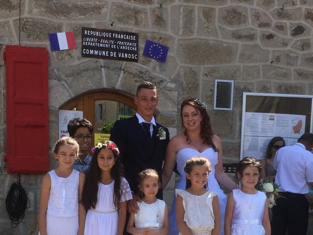 Le mariage de Guillaume et Lauriane à Vanosc, Ardèche 28