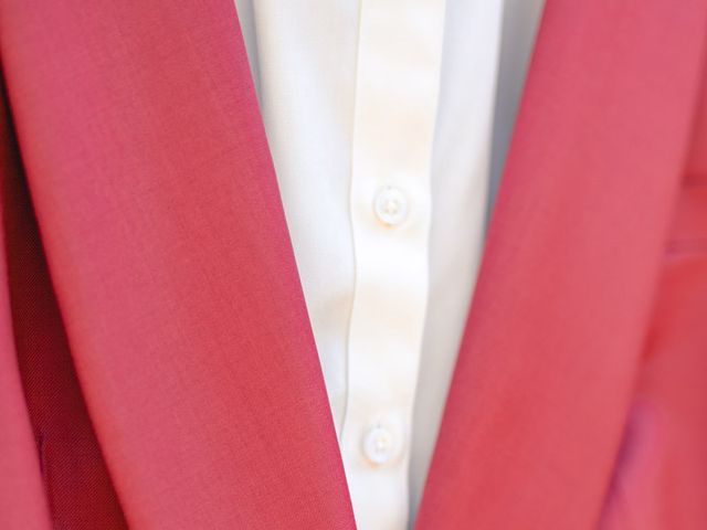 Le mariage de Lucie et Eïleen à Beaujeu, Rhône 35