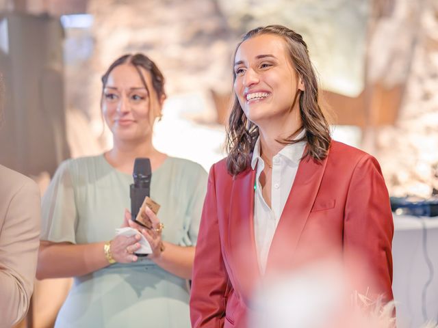 Le mariage de Lucie et Eïleen à Beaujeu, Rhône 65