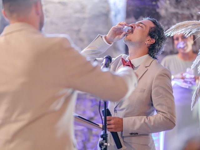 Le mariage de Lucie et Eïleen à Beaujeu, Rhône 74