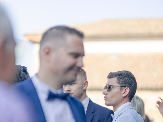 Le mariage de Lucie et Eïleen à Beaujeu, Rhône 92