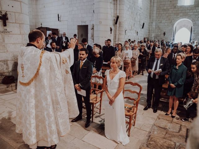 Le mariage de Aymeric et Marion à Saintes, Charente Maritime 17