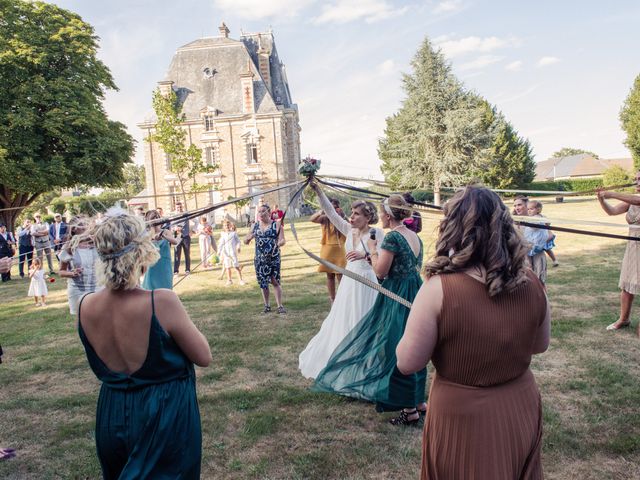 Le mariage de Maxime et Justine à Parigné-l&apos;Évêque, Sarthe 37