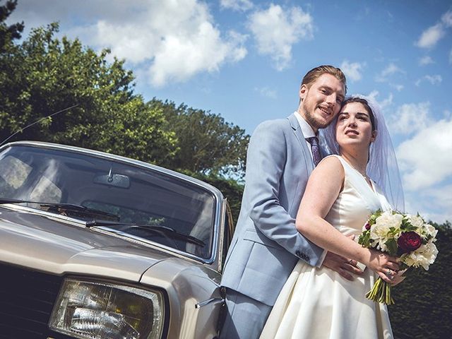 Le mariage de Nicolas et Marjolaine à Cernay-la-Ville, Yvelines 15