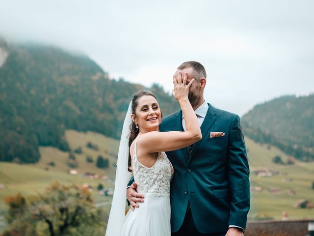 Le mariage de Jimmy et Marina à Château-d&apos;Œx, Vaud 6