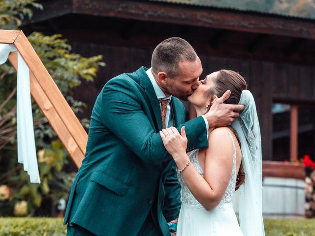 Le mariage de Jimmy et Marina à Château-d&apos;Œx, Vaud 20