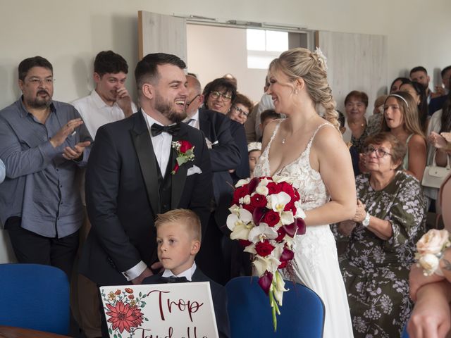 Le mariage de Jason et Mylène à Fontenay-Trésigny, Seine-et-Marne 6