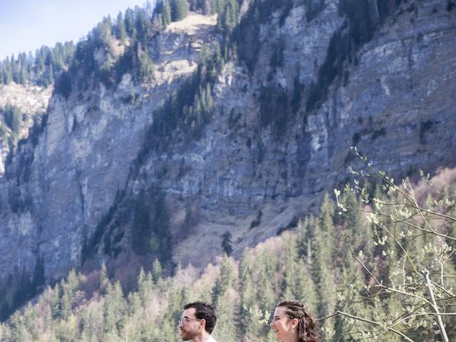 Le mariage de Nicolas et Élisa à Montriond, Haute-Savoie 8