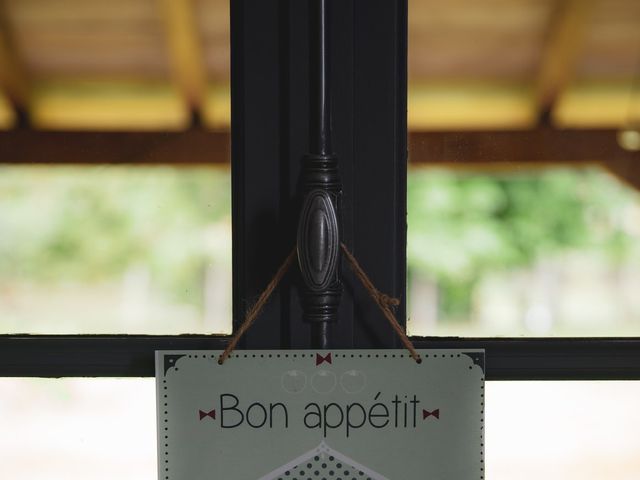 Le mariage de Thibaut et Laetitia à La Roche-Chalais, Dordogne 23