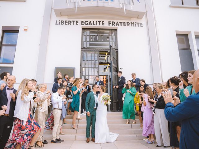 Le mariage de Thibaud et Anaelle à Saint-Marcel-Bel-Accueil, Isère 56