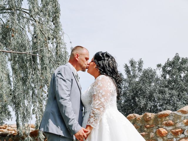 Le mariage de Stephan et Laetitia à Perpignan, Pyrénées-Orientales 16