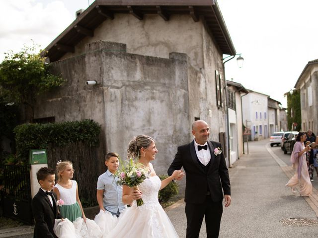Le mariage de Laurent et Aurore à Alixan, Drôme 24