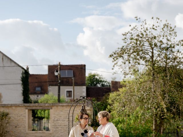 Le mariage de Florian et Clélia à Fouronnes, Yonne 36