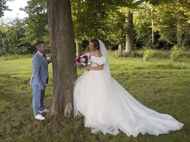 Le mariage de Jonathan et Priscilia à Moliens, Oise 31