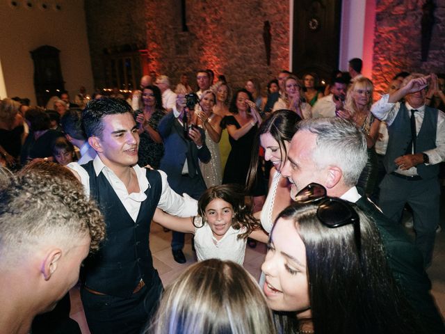 Le mariage de Jean-Cristophe et Virginie à Béziers, Hérault 93