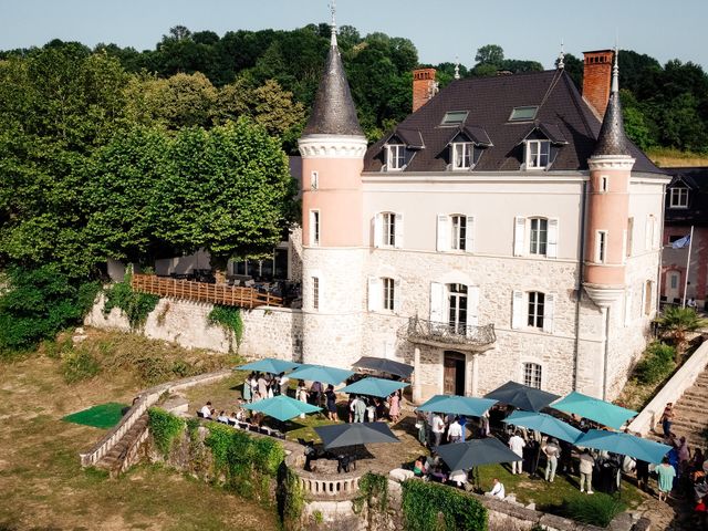 Le mariage de  Théo  et Julie  à Saint-Genix-sur-Guiers, Savoie 2