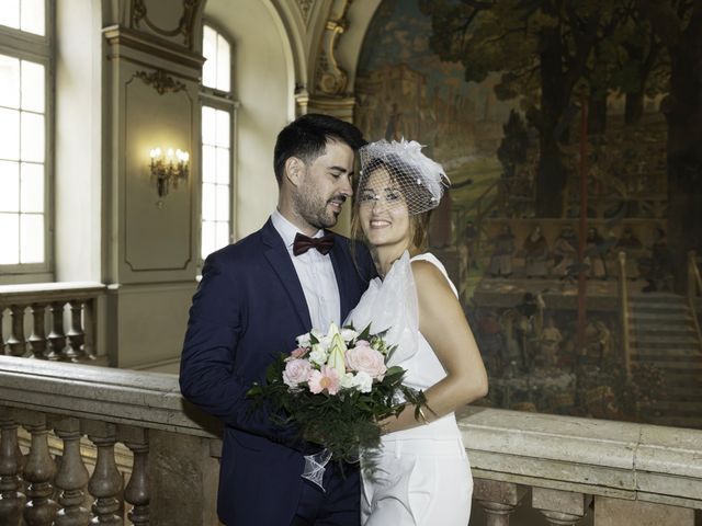 Le mariage de Olivier et Caroline à Puycelci, Tarn 14