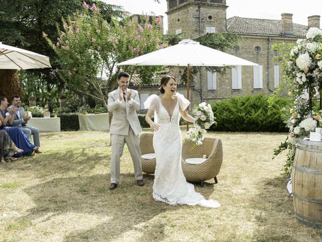 Le mariage de Olivier et Caroline à Puycelci, Tarn 17