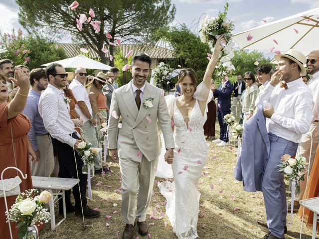 Le mariage de Olivier et Caroline à Puycelci, Tarn 19