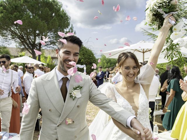 Le mariage de Olivier et Caroline à Puycelci, Tarn 20