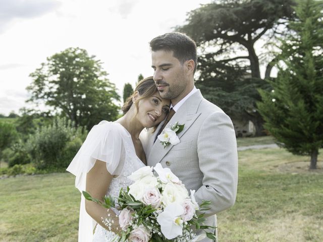 Le mariage de Olivier et Caroline à Puycelci, Tarn 26