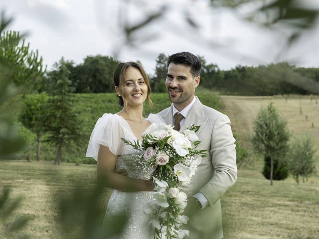 Le mariage de Olivier et Caroline à Puycelci, Tarn 31