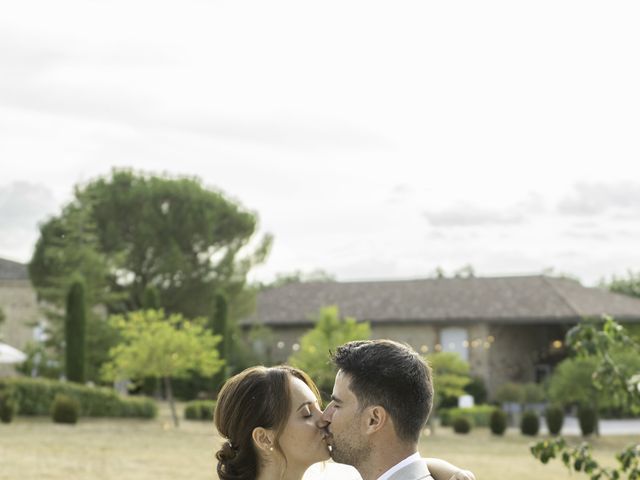 Le mariage de Olivier et Caroline à Puycelci, Tarn 42