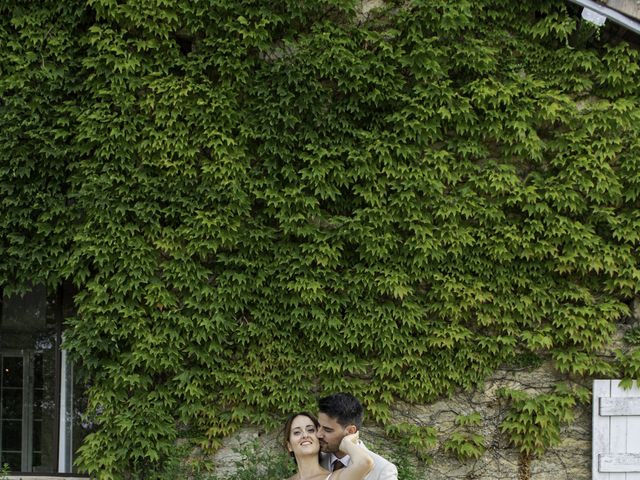 Le mariage de Olivier et Caroline à Puycelci, Tarn 51